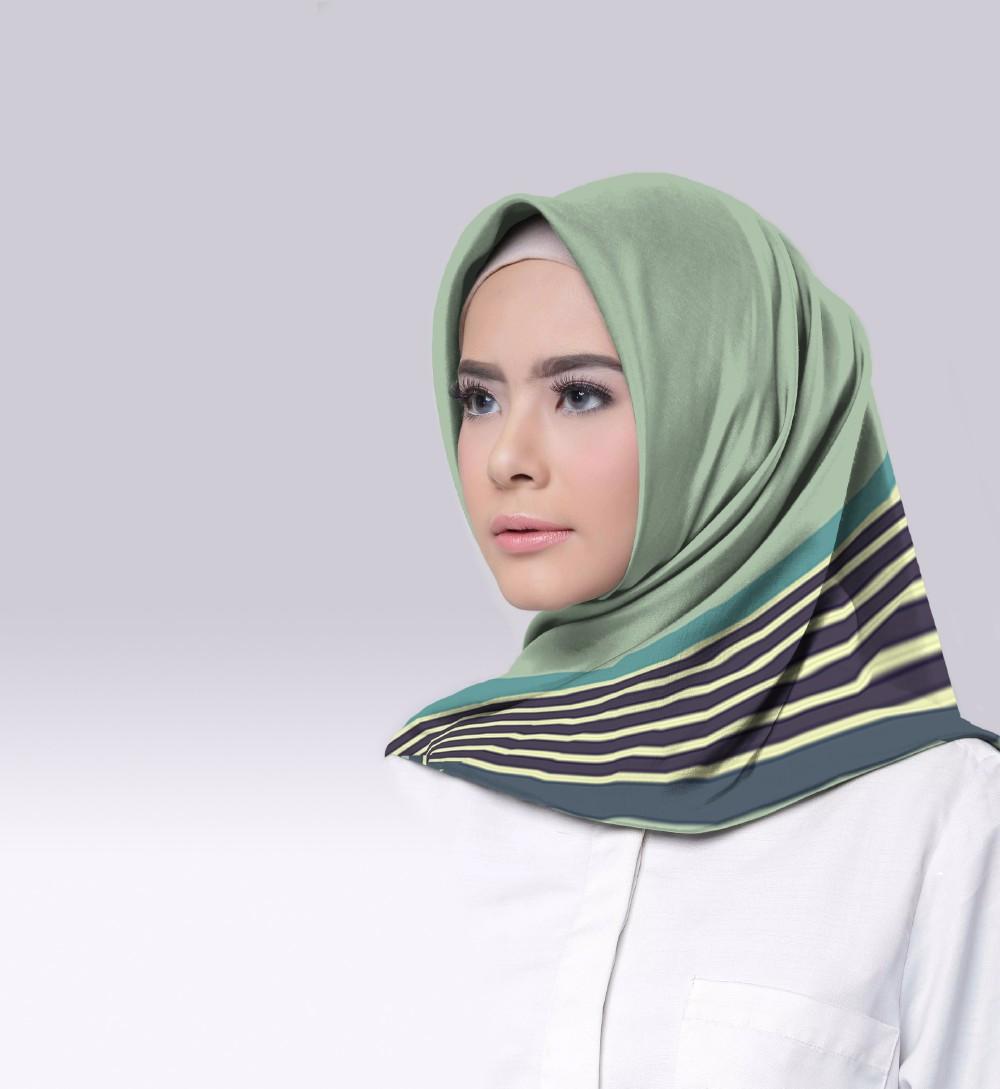 Hijab Jilbab Scarf Segi Empat Printed Voal Divine Premium DV-15