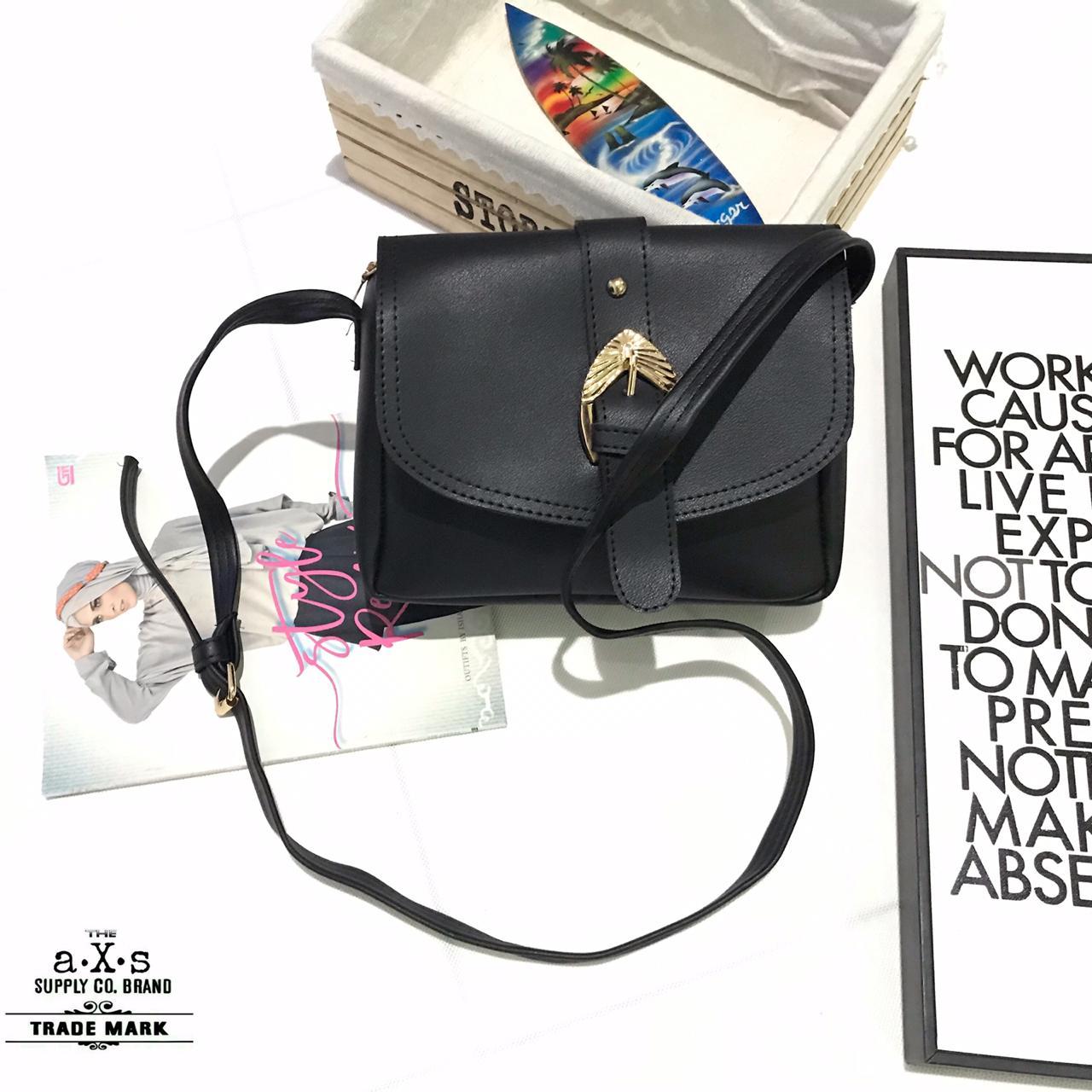 AGODIAK_ID SLINGBAGS MINISO