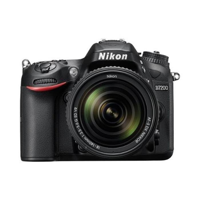 Nikon D7200 Kit 18-140mm VR - Hitam