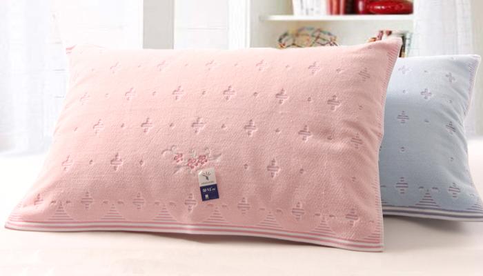 Nomor Emas Garis Warna Elegan Menyebutkan Handuk Bantal Nyaman Katun