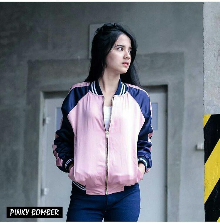 PINKY BOMBER ||| loekita ||| grosir jaket sweater baju atasan blouse rajut hijab terbaru kekinian wanita murah