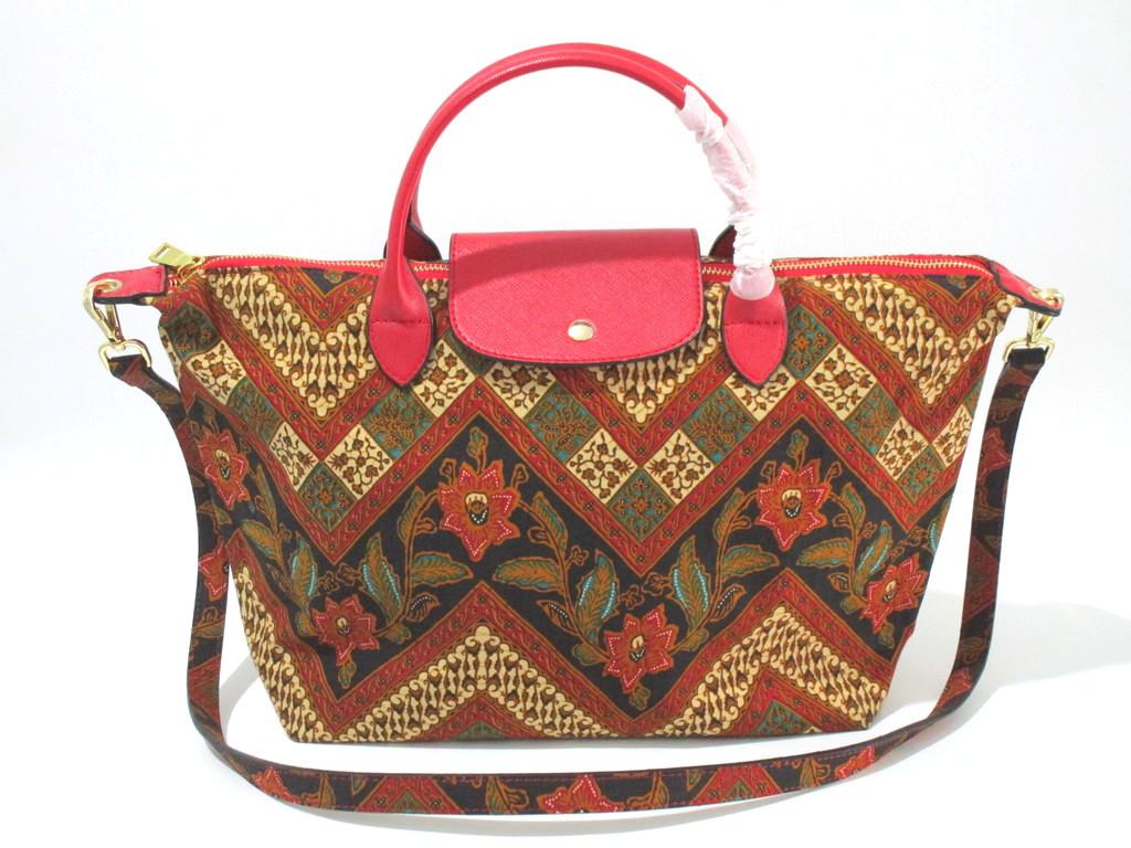 Tas Batik Longchamp Merah 1