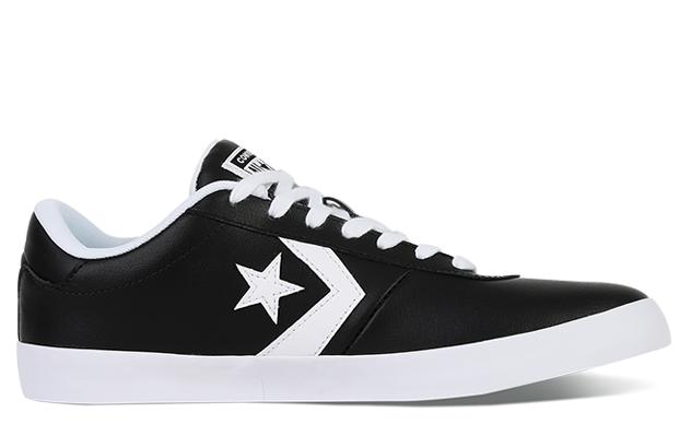 Converse Point Star Sepatu Pria - Hitam
