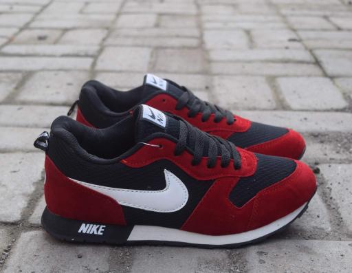 SEPATU SPORT NIKE MD RUNNER MERAH HITAM / SEPATU RUNNING - Maroon / sepatu sneakers terbaru/ sepatu pria terbaik/ sepatu casual murah / sepatu best quality