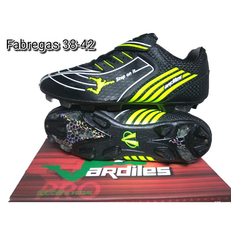 Ardiles Fabregas Black Citroen - Sepatu Sepak Bola - Sepatu Olahraga Pria - Sepatu Murah Ardiles Fabregas Black Citroen - Sepatu Sepak Bola - Sepatu Olahraga Pria - Sepatu Murah