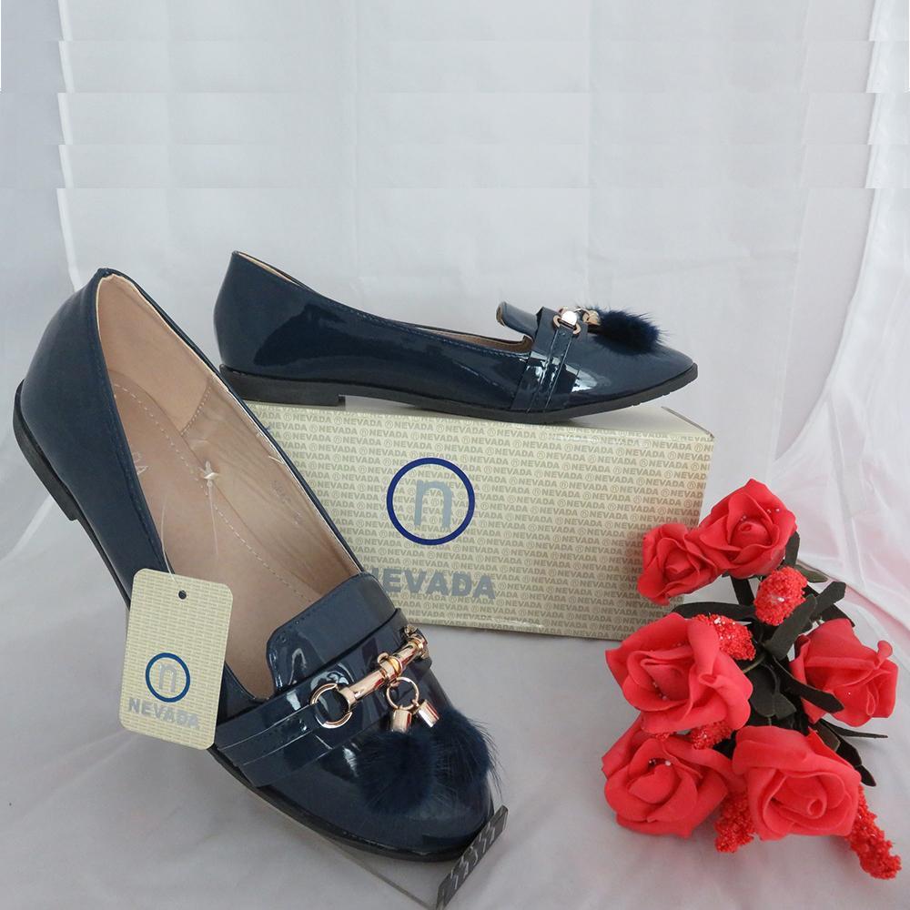 Awishuz Sepatu Wanita Slip On Pom