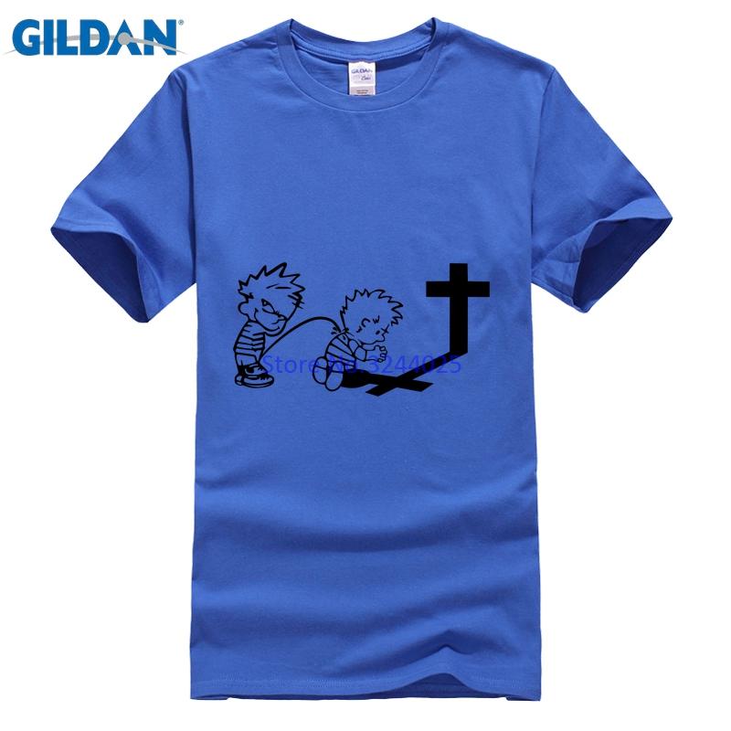Gildan TEE SHIRT Pria Caroling Kaos Pria 3XL Calvin Kencing Di Calvin Berdoa Lucu T Shirt-Intl