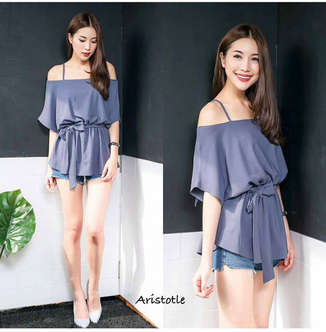 J&C Blouse Selvia / Blouse Off Shoulder / Blouse Bahu Terbuka / Atasan Wanita / Atasan Off Shoulder Twistcone / Mini Blouse / Baju Sexy / Atasan Bahu Terbuka / Blouse Twistcone / Casual Blouse / Blouse Kasual