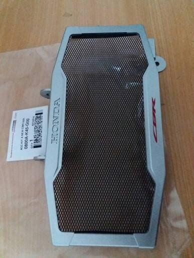 Aksesoris Cover Radiator/tutup Radiator New Honda CBR 150 ||| cover jok motor cover motor nmax cover motor vario 125 cover plat nomor motor cover motor vario 150 cover motor vario cover sepeda motor cover motor pcx cover motor aerox cover motor scoopy |||