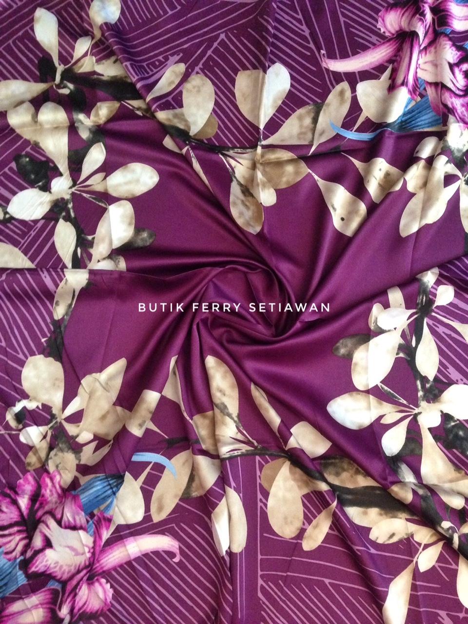 Hijab / Scraf / Jilbab / Kerudung Segi Empat Satin Motif
