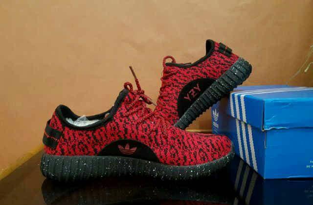 sepatu casual pria adidas yeezy boost oreo red black men