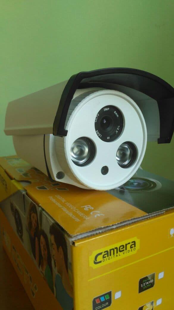 Kamera Analog 1200 TVL Lensa 6 mm