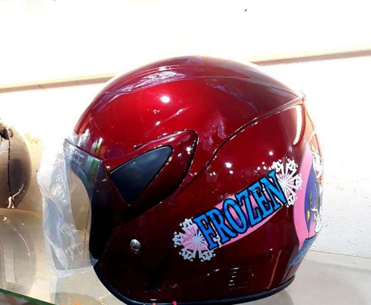 Helem untuk anak anak KOP Junior Karakter Frozen Merah