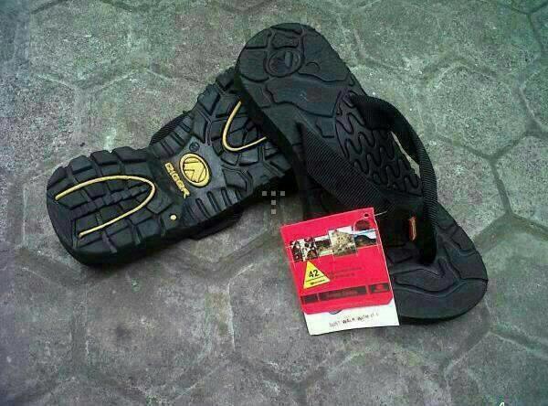 Sandal / Sendal Eiger Model Jepit