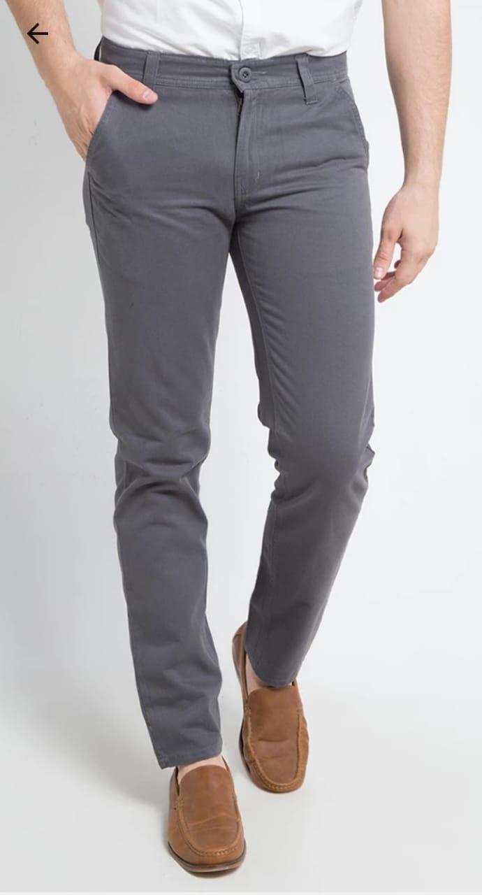 CELANA CINO PANJANG PRIA CINO-BROWN GOLD/COFFE Celana chino / cino skinny / slim fit / pensil pria Size/ukuran 28-34/S M L XL Bahan celana canvas twill streatch (melar) Tidak kaku dan nyaman di pakai Produk dalam negri asli bandung Kualitas bagus dengan