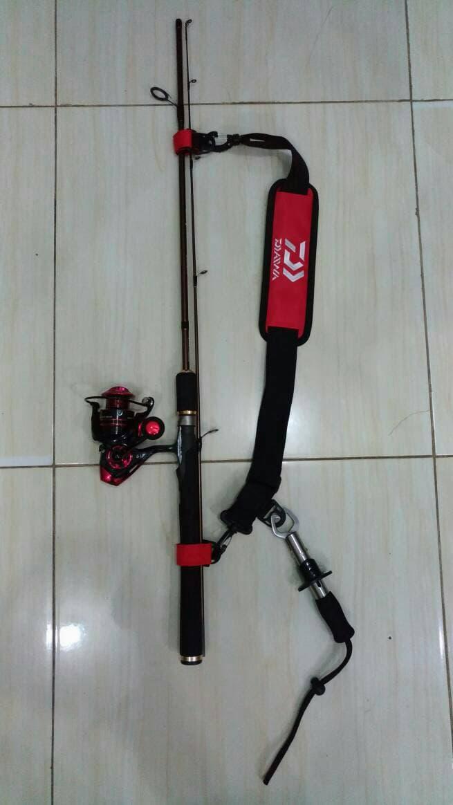 aksesoris pancing ROD BELT logo daiwa