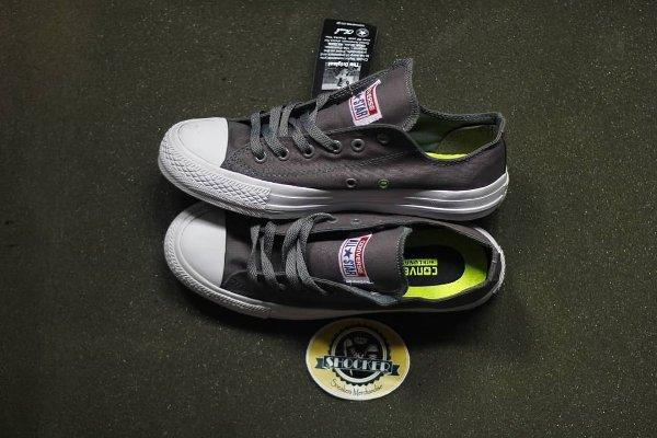 GENS Converse Chuck Taylor II Unisex Hitam Vietnam