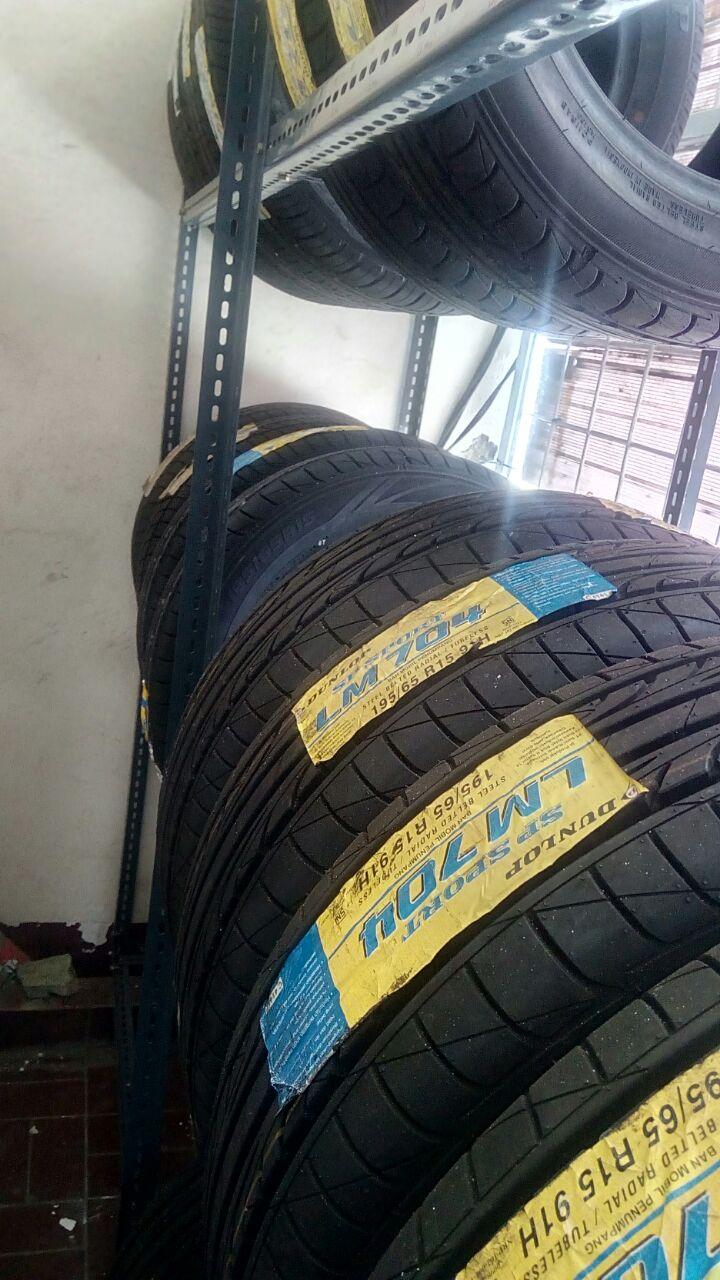 Dunlop SP Sport LM704 195/65 R15 Ban Mobil