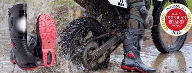 Paling Laris Sepatu Touring Cross Trail Balap Drag Anti Air Ap Boots