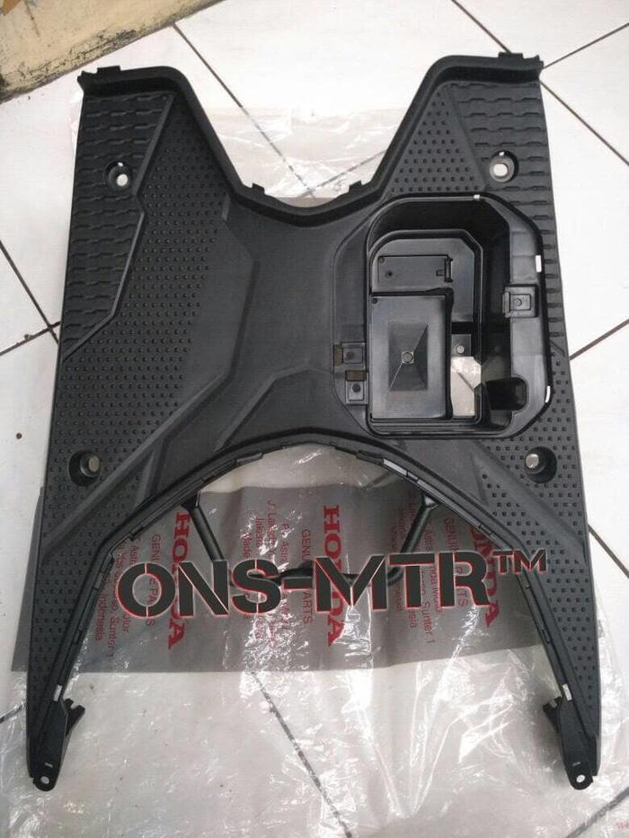 Aksesoris motor nmax/Aksesoris motor vario 150/Aksesoris motor beat/Aksesoris motor vario 125/Aksesoris motor yamaha nmax/Aksesoris motor vixion border pijakan kaki beat esp all new 2017 / beat stret original honda