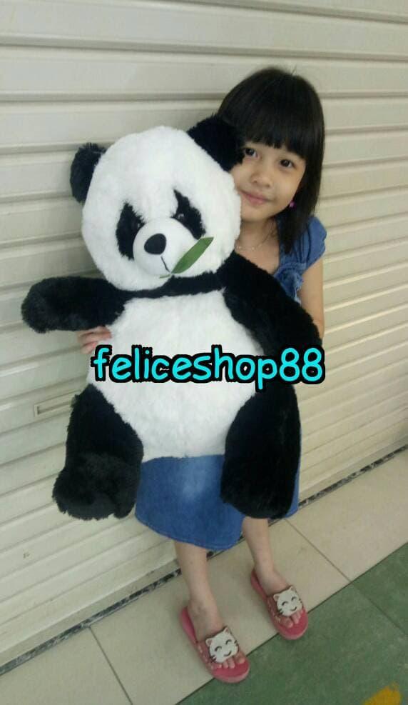 boneka panda daun jumbo/beruang panda jumbo