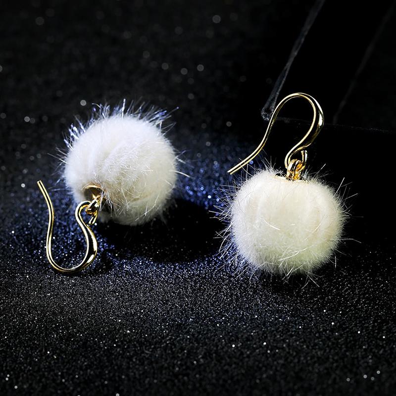 Mmjmm Anting Merah Bola Bulu Anting-anting Meriah Merah