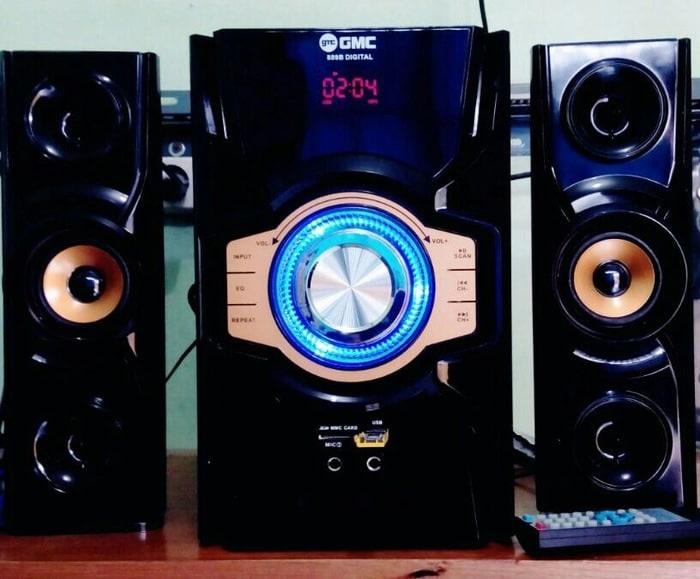 Referensi Speaker Aktif GMC 889B (Remote Control, USB, SD Card, Mic, Bluetooth) speaker aktif / speaker laptop / speaker super bass