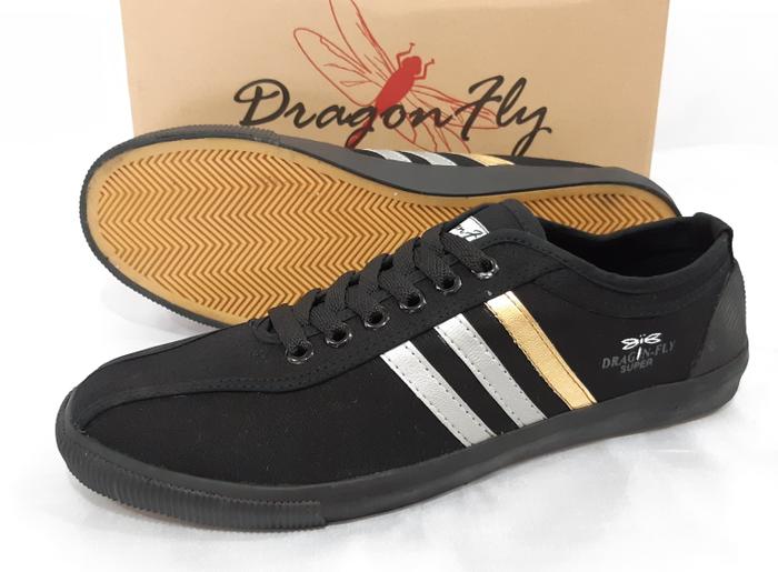 sepatu olahraga badminton dragon fly / capung original Terlaris di Lazada