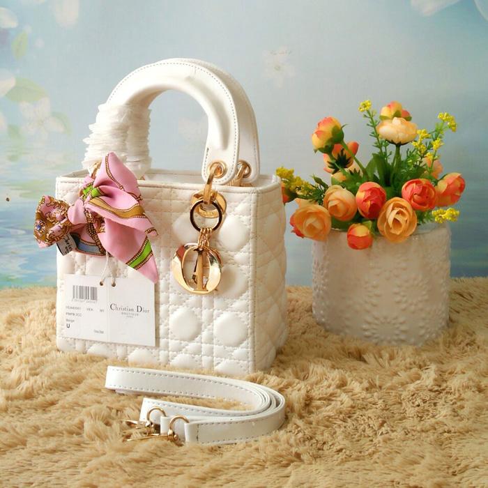 Tas Selempang Wanita Di or Dove Mini Kecil 18cm Warna Putih-Tas wanita Cantik-Tas Slempang Keren