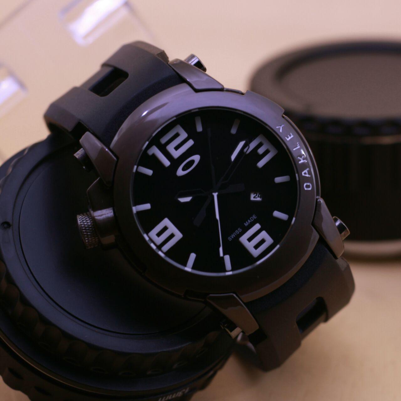 Jam tangan fashion pria oakley rubber tgl