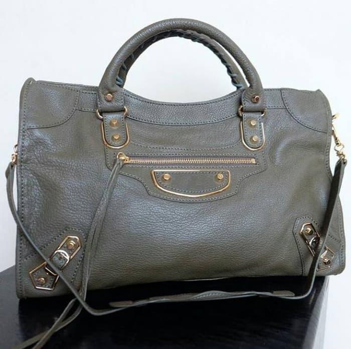 HARGA PROMO!!! JUAL TAS BALENCIAGA CITY EDGE LAMBSKIN GRAINED LEATHER GREY MIRROR QUA - YHsrMx