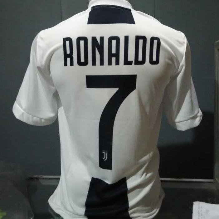 New kaos baju bola jersey tim juventus home dry fit plus name ronaldo terbaru 2018