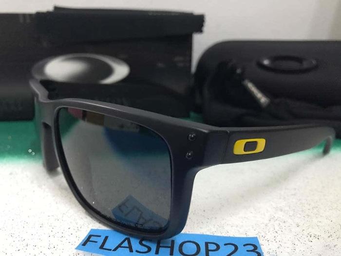 kacamata sunglasses Oakley holbrook rossi vr46 / kaca mata holbrok
