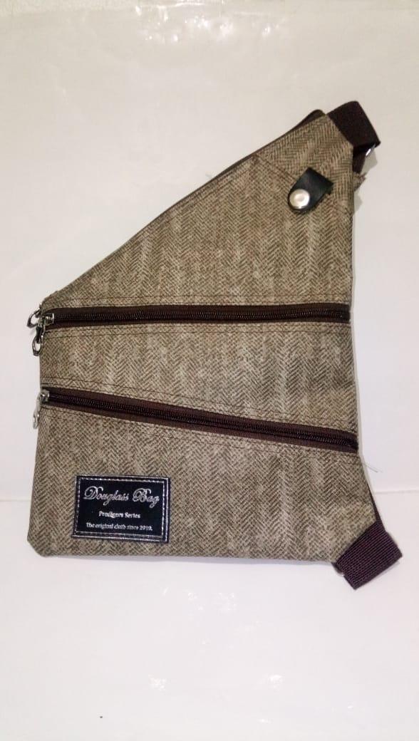 Douglass.Tas Selempang Kecil Tas Selempang Pria DTS-0101