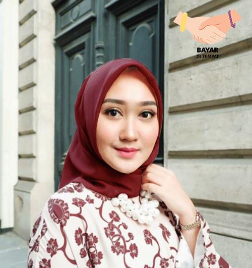 Kerudung Hijab Artis Segiempat Basic - Maroon