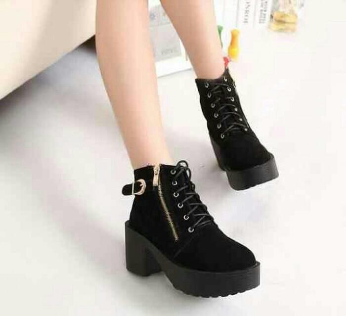 Sepatu Boots Wanita/Cewek Heels Boot Coboy Black Jual dg Harga Murah Murah Terbaru