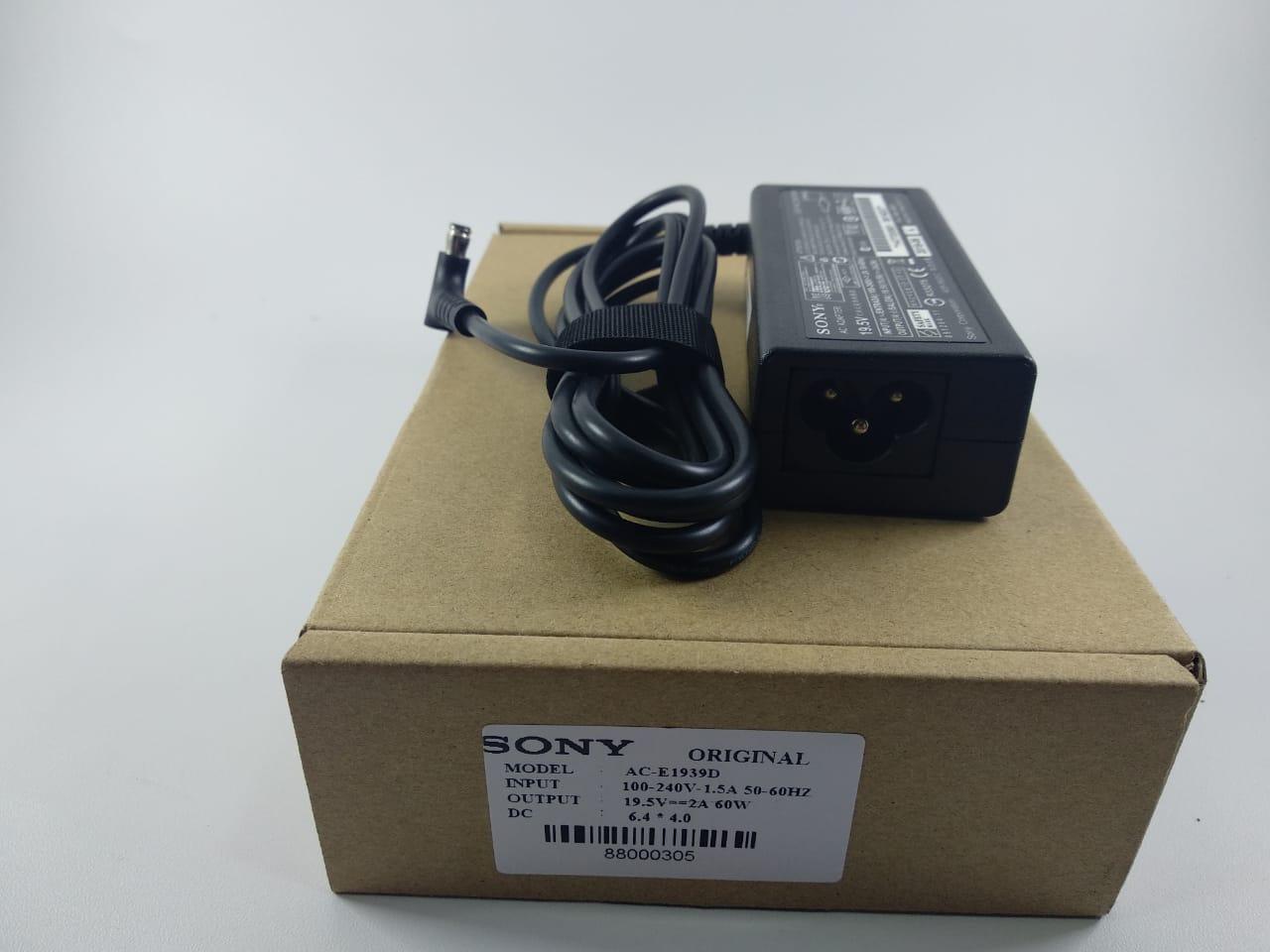 SONY ORI Adaptor Charger Laptop Sony 19.5V 2A dc 6.4 * 4.4 Vaio W Vpcw117X M11 M12 Y Series
