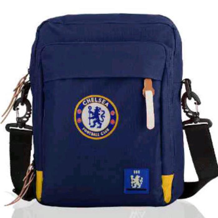 Tas Slempang Kecil Chelsea