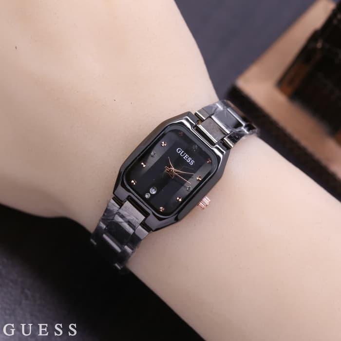 Jam Tangan Wanita Guess Tanggal Aktif / jam tangan trend / jam tangan ori / jam tangan trendy / jam tangan branded / jam tangan original / jam tangan keren / jam tangan murah