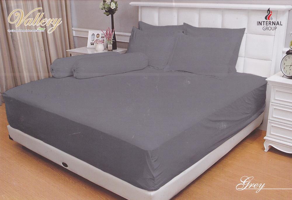 Internal Vallery Grey Sprei 200x200x30cm
