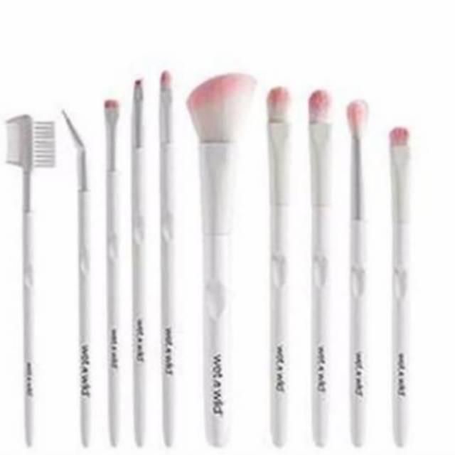 Wet n Wild Brush Bagian 1 (HARGA SATUAN)Crease Brush