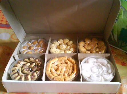 Paket Lebaran Kue Kering 6 Toples