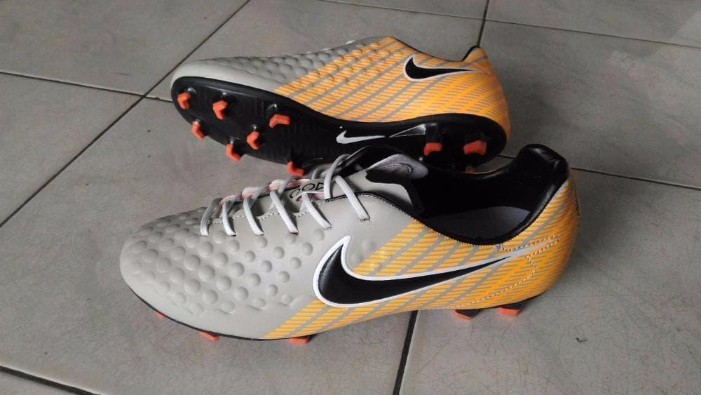 sepatu bola nike legend navy