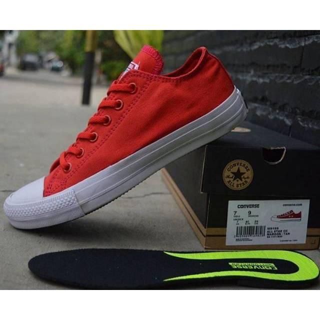 Promo Sepatu Casual Converse Chuck Taylor II Low Unisex (Sepatu Olahraga, Sepatu Kerja, Sepatu Jalan, Sepatu Santai, Sepatu Sekolah, Sepatu Joging, Lapangan, Sepatu Kulit, Sneaker, Slip On, Slop, Adidas, Nike, Pria, Wanita, Anak) Diskon