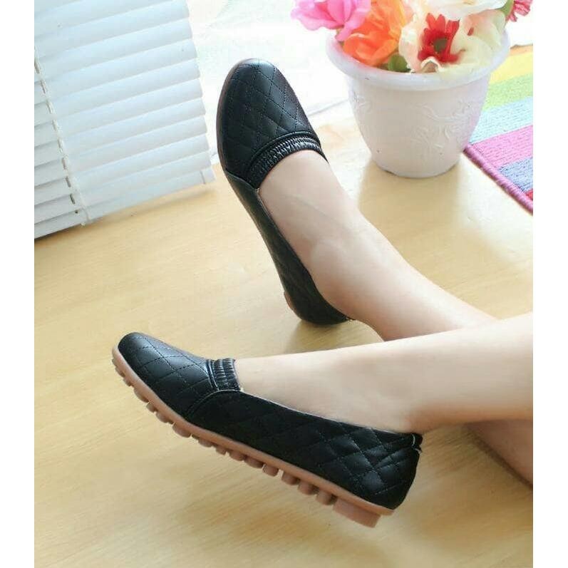 JUAL TERLARIS Sepatu Wanita Flatshoes Channel BLD04