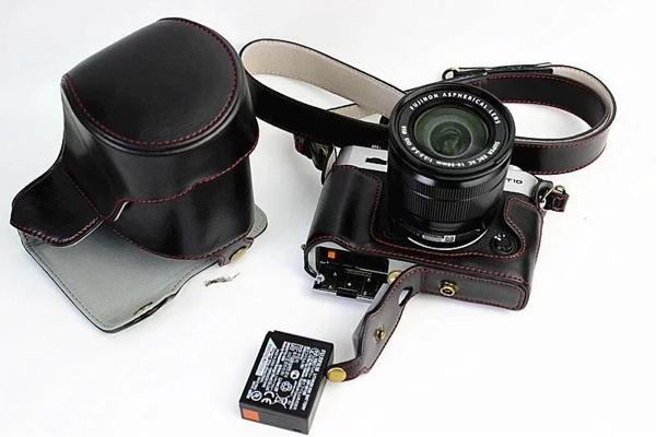 SALE - Removable battery case Fujifilm XT20 Original