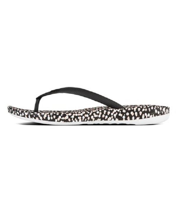Fitflop Sandals Iqushion Ergonomic Flipflop, Black Bubbles, Footwear, Womens
