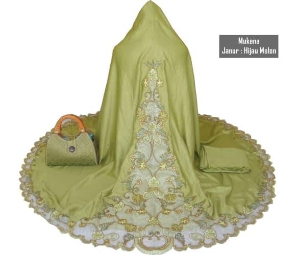 mukena dewasa/ Mukena Tasikmalaya / Mukena Bordir kawalu tasikmalaya / Mukena Bordir / Punggung Janur / Tas Songket / HIJAU MELON