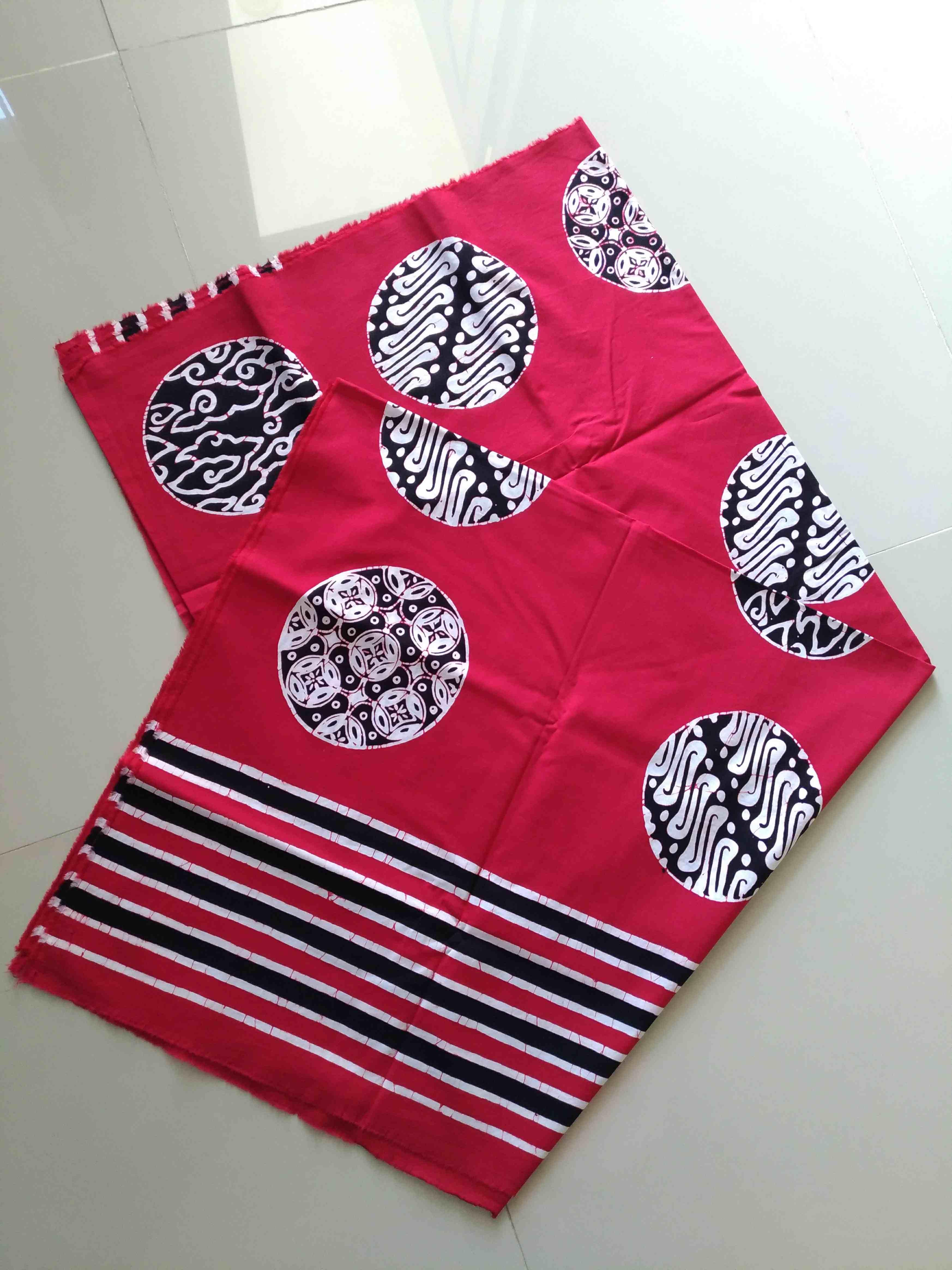 Kain Batik Slarak Colet Piringan Merah/ Kain tradisional/ etnik/ khas Yogyakarta