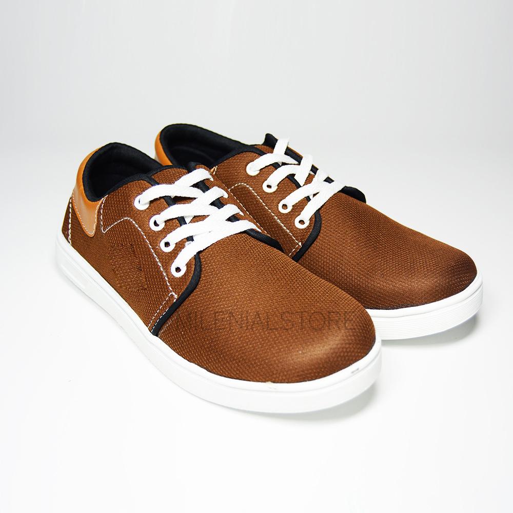 Milenial Sepatu Sneakers Kets dan Kasual Pria 003 Campare